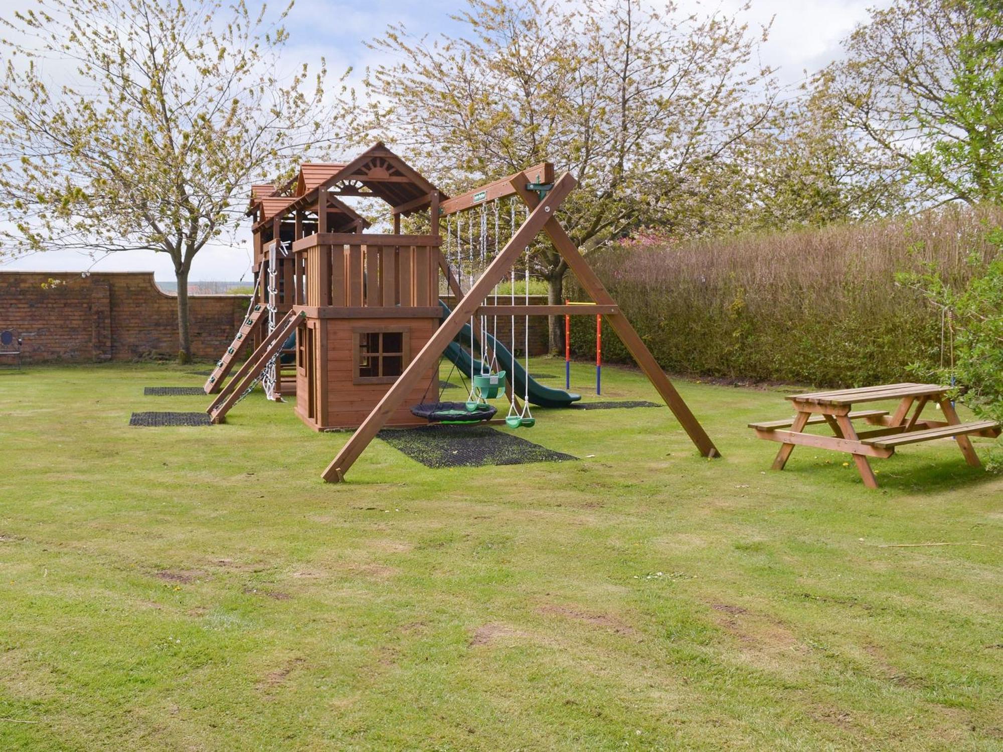 Eldin Hall Cottage 2 - Uk2484 สการ์โบโรห์ ภายนอก รูปภาพ